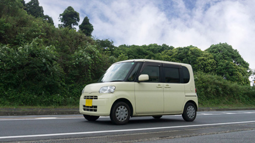 納車日までクルマに乗れる